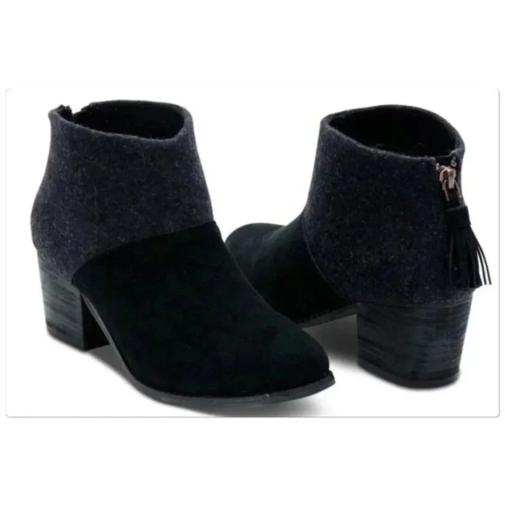 Toms Lacy Ankle Bootie Black and Grey Tassle Zipper Size 6.5